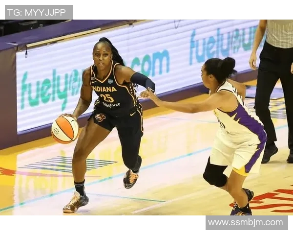 2018年WNBA季后赛自由队与王牌队激战回顾与精彩瞬间分析