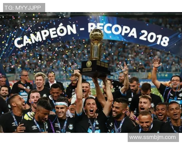 格雷米奥与河床对决结果揭晓双方表现分析与精彩瞬间回顾