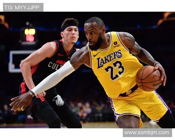 湖人对阵热火精彩直播360全景呈现不容错过的篮球盛宴 湖人对阵热火精彩直播360全景呈现不容错过的篮球盛宴