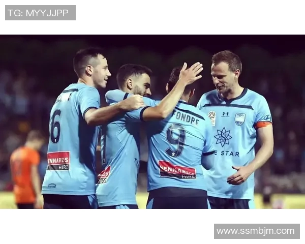 西悉尼漫步与悉尼FC的激烈对决展现澳超联赛的精彩魅力