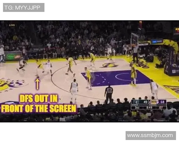 亚历克斯卡鲁索的篮球旅程与职业生涯的辉煌成就分析 亚历克斯卡鲁索的篮球旅程与职业生涯的辉煌成就分析