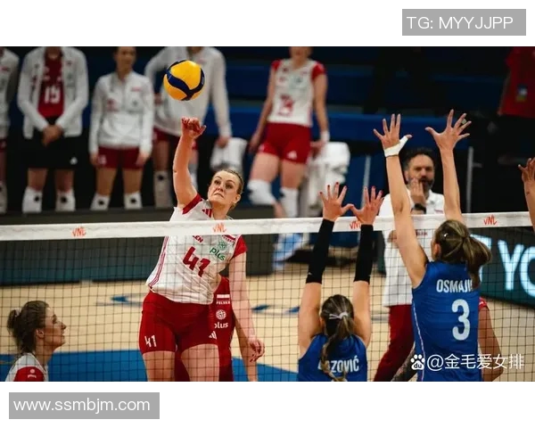 波兰队与塞尔维亚激战正酣谁能在这场较量中笑到最后 波兰队与塞尔维亚激战正酣谁能在这场较量中笑到最后