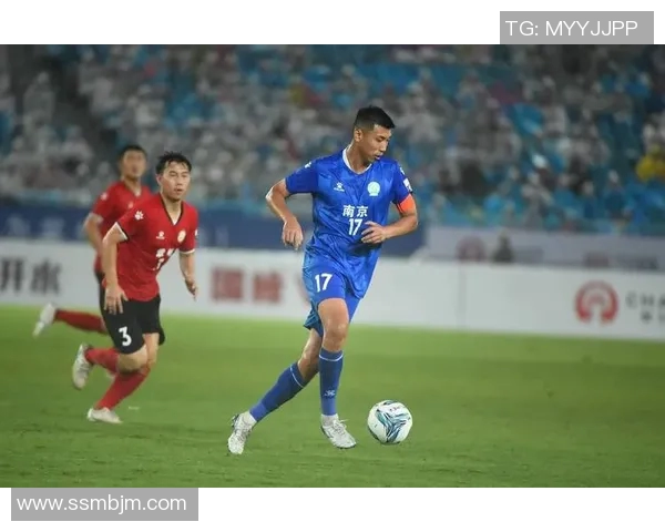 南京足球队盯防策略分析及其对比赛结果的影响探讨